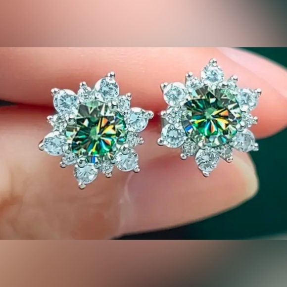 MOISSANITE Necklace & Earring Set 2 Carat t.w - Picture 3 of 4